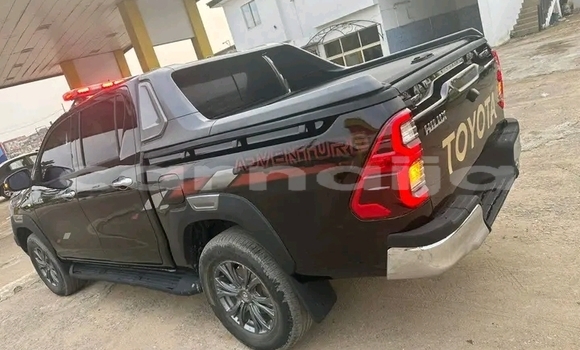 Acheter Occasion Voiture Toyota Hilux Noir à Abuja, État de Lagos Acheter Occasion Voiture Toyota Hilux Noir à Abuja, État de Lagos