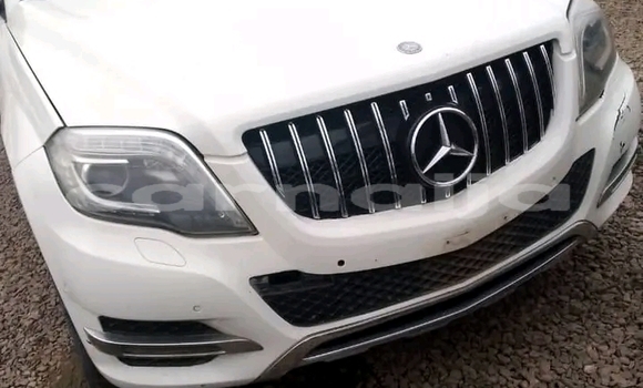 Acheter Occasion Voiture Mercedes-Benz AMG GLC Blanc à Abuja, État de Lagos