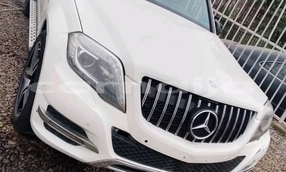 Acheter Occasion Voiture Mercedes-Benz AMG GLC Blanc à Abuja, État de Lagos Acheter Occasion Voiture Mercedes-Benz AMG GLC Blanc à Abuja, État de Lagos