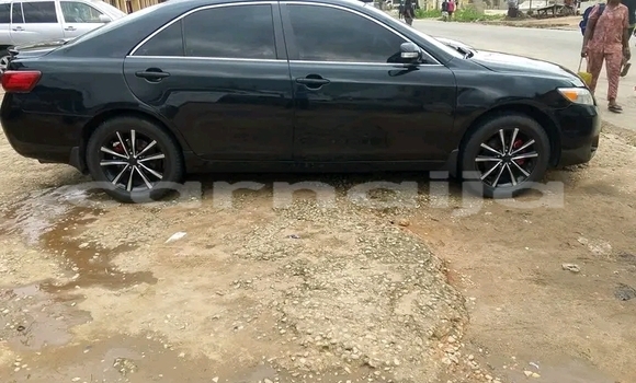 Acheter Occasion Voiture Toyota Camry Noir à Abuja, État de Lagos Acheter Occasion Voiture Toyota Camry Noir à Abuja, État de Lagos