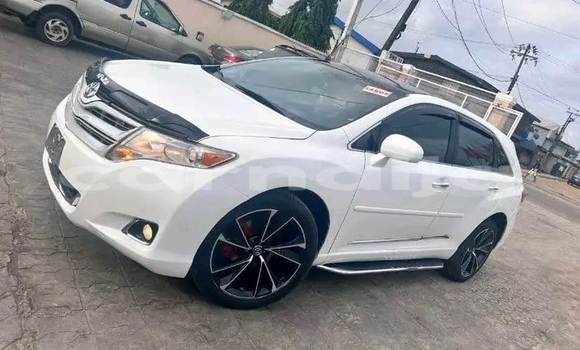 Acheter Occasion Voiture Toyota Venza Blanc à Abuja, État de Lagos Acheter Occasion Voiture Toyota Venza Blanc à Abuja, État de Lagos