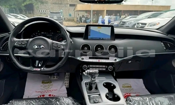 Acheter Occasion Voiture Mercedes-Benz C–Class Bleu à Abuja, État de Lagos Acheter Occasion Voiture Mercedes-Benz C–Class Bleu à Abuja, État de Lagos