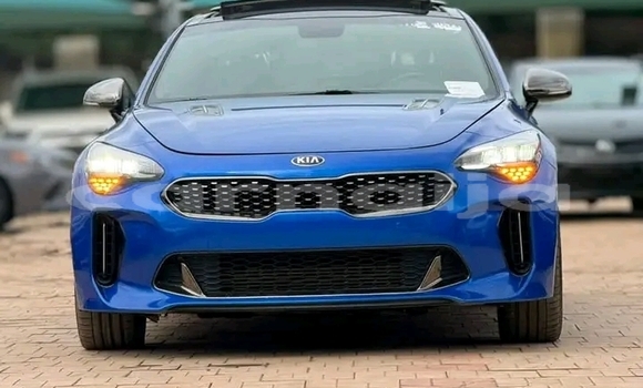 Acheter Occasion Voiture Mercedes-Benz C–Class Bleu à Abuja, État de Lagos Acheter Occasion Voiture Mercedes-Benz C–Class Bleu à Abuja, État de Lagos