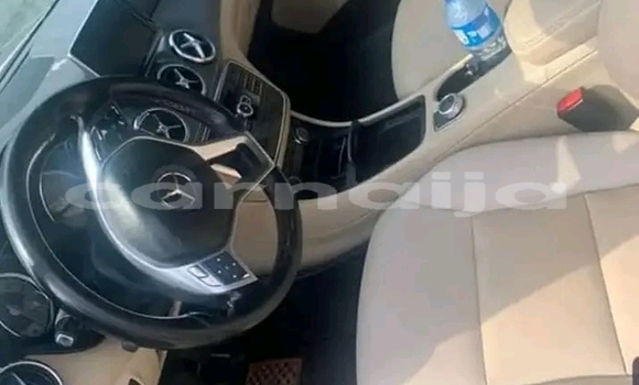 Acheter Occasion Voiture Mercedes-Benz C-Classe Blanc à Abuja, État de Lagos Acheter Occasion Voiture Mercedes-Benz C-Classe Blanc à Abuja, État de Lagos