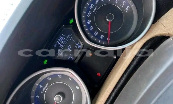 Acheter Occasion Voiture Hyundai Elantra Blanc à Une chauve–souris, État d'Akwa Ibom Acheter Occasion Voiture Hyundai Elantra Blanc à Une chauve–souris, État d'Akwa Ibom