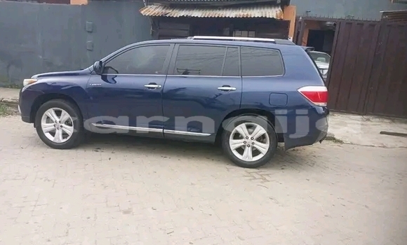 Acheter Occasion Voiture Toyota Highlander Noir à Abakaliki, État d'Ebonyi Acheter Occasion Voiture Toyota Highlander Noir à Abakaliki, État d'Ebonyi