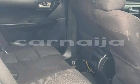 Acheter Occasion Voiture Toyota Camry Blanc à Une chauve–souris, État d'Akwa Ibom Acheter Occasion Voiture Toyota Camry Blanc à Une chauve–souris, État d'Akwa Ibom