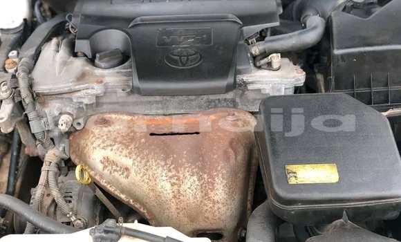 Acheter Occasion Voiture Toyota Camry Blanc à Une chauve–souris, État d'Akwa Ibom Acheter Occasion Voiture Toyota Camry Blanc à Une chauve–souris, État d'Akwa Ibom