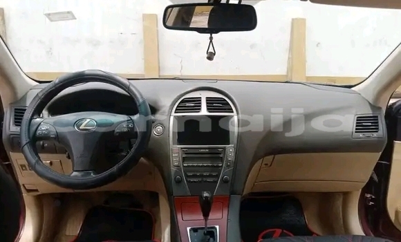 Acheter Occasion Voiture Lexus ES 300 Rouge à Abak, État d'Akwa Ibom Acheter Occasion Voiture Lexus ES 300 Rouge à Abak, État d'Akwa Ibom