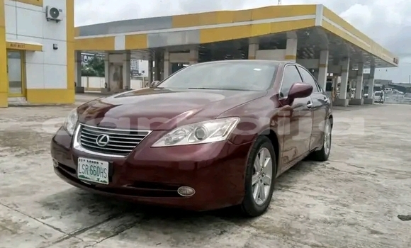 Acheter Occasion Voiture Lexus ES 300 Rouge à Abak, État d'Akwa Ibom Acheter Occasion Voiture Lexus ES 300 Rouge à Abak, État d'Akwa Ibom
