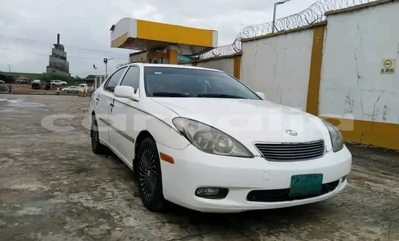 Acheter Occasion Voiture Lexus ES 300 Blanc à Abakaliki, État d'Ebonyi Acheter Occasion Voiture Lexus ES 300 Blanc à Abakaliki, État d'Ebonyi