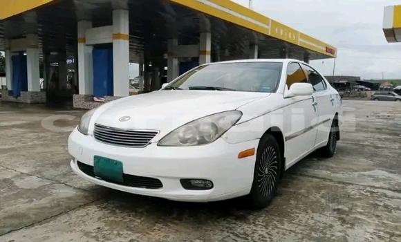Acheter Occasion Voiture Lexus ES 300 Blanc à Abakaliki, État d'Ebonyi Acheter Occasion Voiture Lexus ES 300 Blanc à Abakaliki, État d'Ebonyi