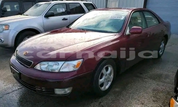 Acheter Occasion Voiture Lexus ES 300 Rouge à Abuja, État de Lagos Acheter Occasion Voiture Lexus ES 300 Rouge à Abuja, État de Lagos
