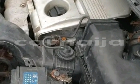 Acheter Occasion Voiture Toyota Sienna Rouge à Abuja, État de Lagos Acheter Occasion Voiture Toyota Sienna Rouge à Abuja, État de Lagos