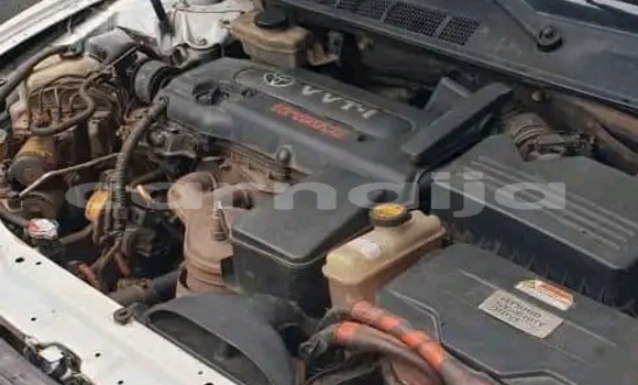 Acheter Occasion Voiture Toyota Camry Blanc à Une chauve–souris, État d'Akwa Ibom Acheter Occasion Voiture Toyota Camry Blanc à Une chauve–souris, État d'Akwa Ibom