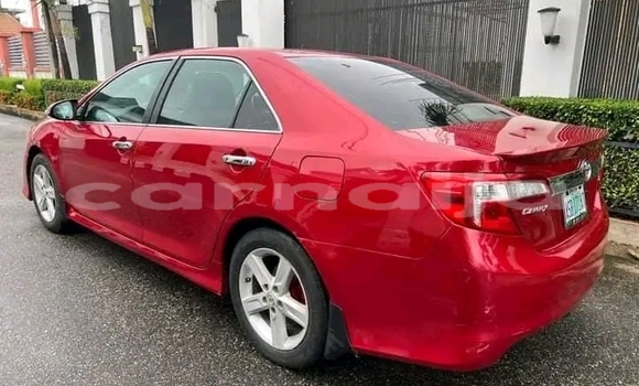 Acheter Occasion Voiture Toyota Camry Rouge à Abuja, État de Lagos Acheter Occasion Voiture Toyota Camry Rouge à Abuja, État de Lagos