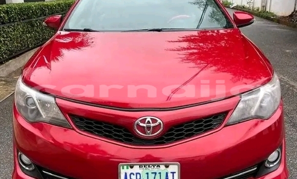 Acheter Occasion Voiture Toyota Camry Rouge à Abuja, État de Lagos Acheter Occasion Voiture Toyota Camry Rouge à Abuja, État de Lagos