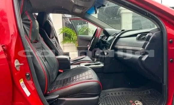 Acheter Occasion Voiture Toyota Camry Rouge à Abuja, État de Lagos Acheter Occasion Voiture Toyota Camry Rouge à Abuja, État de Lagos