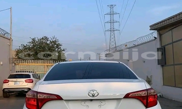 Buy Used Toyota Corolla White Car in Lagos in Lagos State Buy Used Toyota Corolla White Car in Lagos in Lagos State