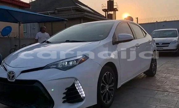 Buy Used Toyota Corolla White Car in Lagos in Lagos State Buy Used Toyota Corolla White Car in Lagos in Lagos State