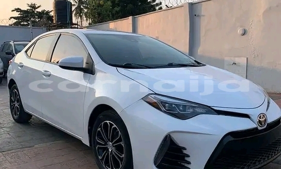Buy Used Toyota Corolla White Car in Lagos in Lagos State Buy Used Toyota Corolla White Car in Lagos in Lagos State