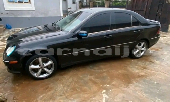 Acheter Occasion Voiture Mercedes-Benz Citan Noir à Abuja, État de Lagos Acheter Occasion Voiture Mercedes-Benz Citan Noir à Abuja, État de Lagos