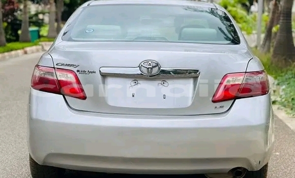 Acheter Occasion Voiture Toyota Camry Blanc à Abuja, État de Lagos Acheter Occasion Voiture Toyota Camry Blanc à Abuja, État de Lagos