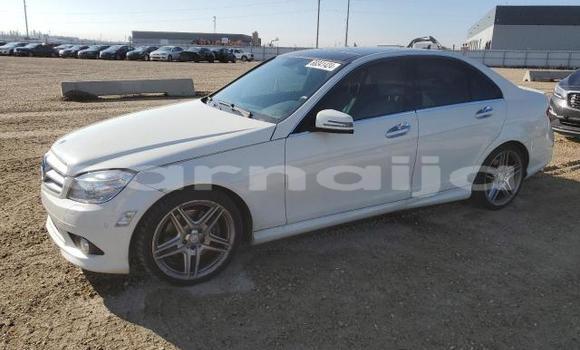 Buy New Mercedes-Benz C–Class White Car in Badagry in Lagos State Buy New Mercedes-Benz C–Class White Car in Badagry in Lagos State