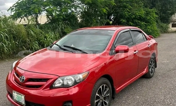 Acheter Occasion Voiture Toyota Corolla Rouge à Abuja, État de Lagos Acheter Occasion Voiture Toyota Corolla Rouge à Abuja, État de Lagos