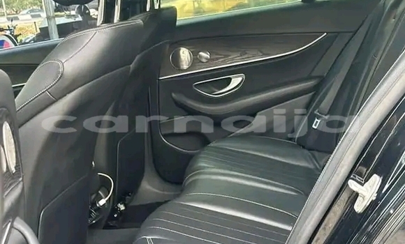 Acheter Occasion Voiture Mercedes-Benz E200 Noir à Abuja, État de Lagos Acheter Occasion Voiture Mercedes-Benz E200 Noir à Abuja, État de Lagos