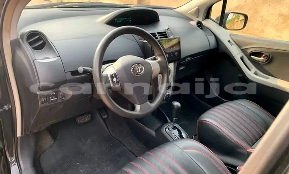 Acheter Occasion Voiture Toyota Yaris Noir à Abuja, État de Lagos Acheter Occasion Voiture Toyota Yaris Noir à Abuja, État de Lagos