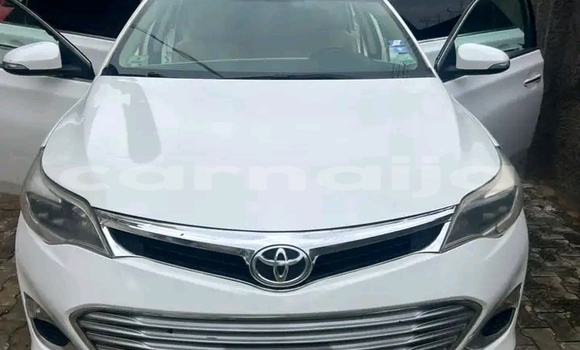 Acheter Occasion Voiture Toyota Avalon Blanc à Abuja, État de Lagos Acheter Occasion Voiture Toyota Avalon Blanc à Abuja, État de Lagos