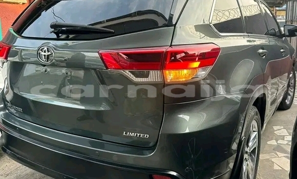 Acheter Occasion Voiture Toyota Highlander Noir à Abuja, État de Lagos Acheter Occasion Voiture Toyota Highlander Noir à Abuja, État de Lagos
