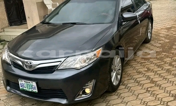 Acheter Occasion Voiture Toyota Camry Noir à Abuja, État de Lagos Acheter Occasion Voiture Toyota Camry Noir à Abuja, État de Lagos