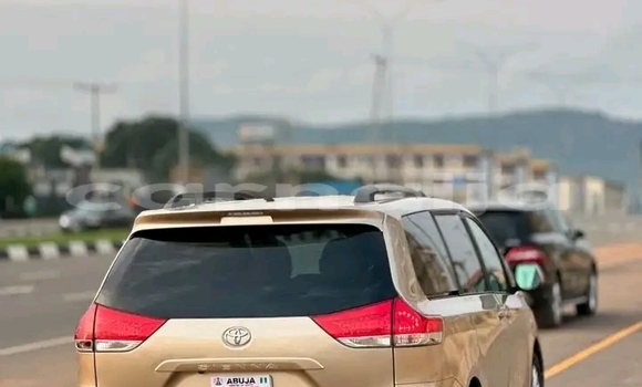 Acheter Occasion Voiture Toyota Sienna Autre à Abuja, État de Lagos Acheter Occasion Voiture Toyota Sienna Autre à Abuja, État de Lagos
