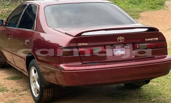 Acheter Occasion Voiture Toyota Camry Rouge à Abuja, État de Lagos Acheter Occasion Voiture Toyota Camry Rouge à Abuja, État de Lagos
