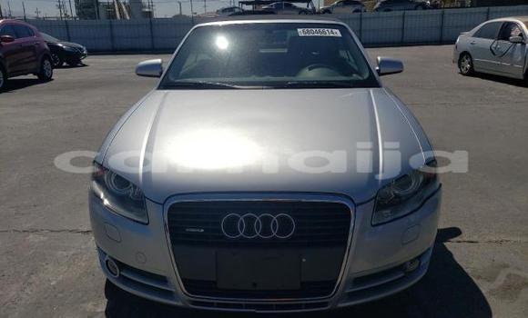 Acheter Neuf Voiture Audi A4 Gris à Lagos, État de Lagos Acheter Neuf Voiture Audi A4 Gris à Lagos, État de Lagos