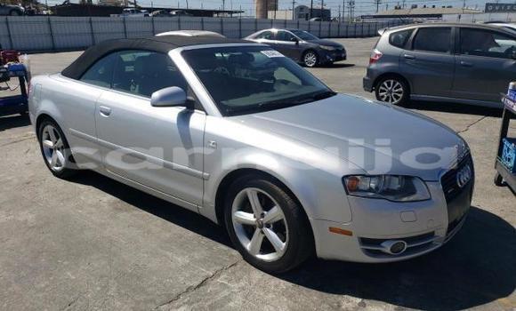 Acheter Neuf Voiture Audi A4 Gris à Lagos, État de Lagos Acheter Neuf Voiture Audi A4 Gris à Lagos, État de Lagos