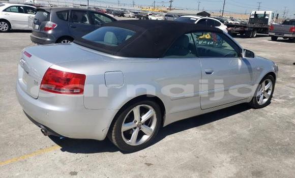 Acheter Neuf Voiture Audi A4 Gris à Lagos, État de Lagos Acheter Neuf Voiture Audi A4 Gris à Lagos, État de Lagos