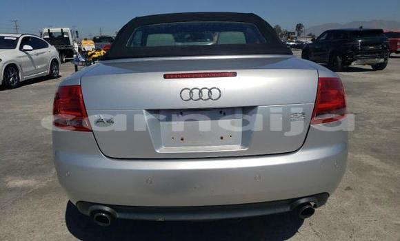 Acheter Neuf Voiture Audi A4 Gris à Lagos, État de Lagos Acheter Neuf Voiture Audi A4 Gris à Lagos, État de Lagos