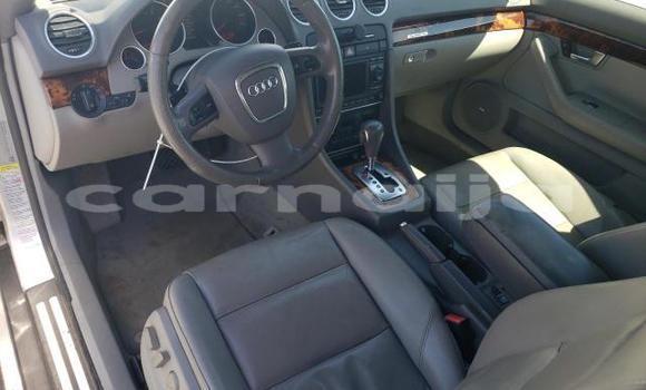 Acheter Neuf Voiture Audi A4 Gris à Lagos, État de Lagos Acheter Neuf Voiture Audi A4 Gris à Lagos, État de Lagos