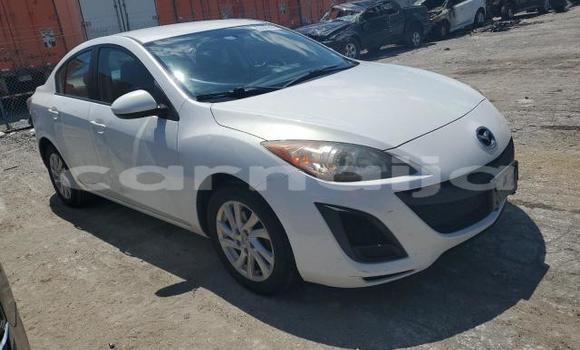 Acheter Neuf Voiture Mazda 3 Blanc à Lagos, État de Lagos Acheter Neuf Voiture Mazda 3 Blanc à Lagos, État de Lagos