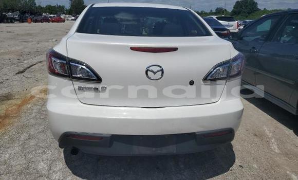 Acheter Neuf Voiture Mazda 3 Blanc à Lagos, État de Lagos Acheter Neuf Voiture Mazda 3 Blanc à Lagos, État de Lagos