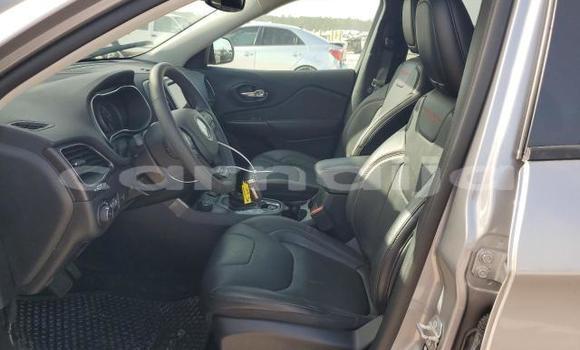 Buy New Jeep Cherokee Silver Car in Lagos in Lagos State Buy New Jeep Cherokee Silver Car in Lagos in Lagos State