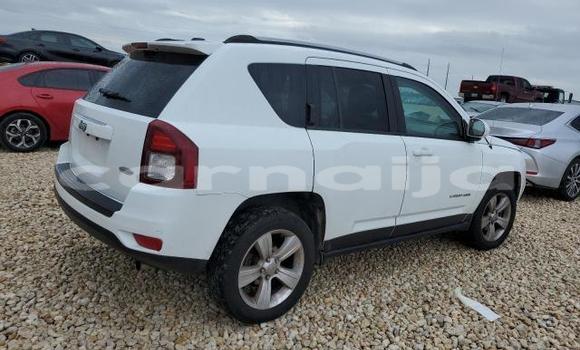 Acheter Neuf Voiture Jeep Compass Blanc à Lagos, État de Lagos Acheter Neuf Voiture Jeep Compass Blanc à Lagos, État de Lagos