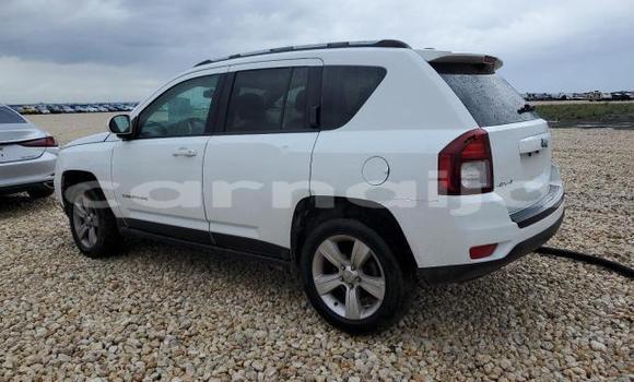 Acheter Neuf Voiture Jeep Compass Blanc à Lagos, État de Lagos Acheter Neuf Voiture Jeep Compass Blanc à Lagos, État de Lagos