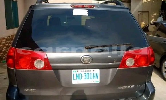 Buy Used Toyota Sienna Other Car in Abuja in Lagos State