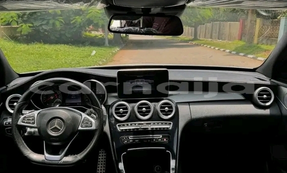 Acheter Occasion Voiture Mercedes-Benz C-Classe Blanc à Abuja, État de Lagos Acheter Occasion Voiture Mercedes-Benz C-Classe Blanc à Abuja, État de Lagos