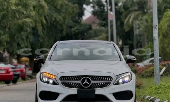 Acheter Occasion Voiture Mercedes-Benz B-klasse Autre à Abuja, État de Lagos Acheter Occasion Voiture Mercedes-Benz B-klasse Autre à Abuja, État de Lagos