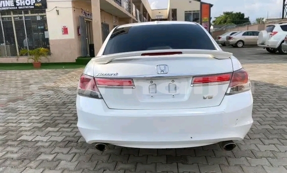 Acheter Occasion Voiture Honda Accord Blanc à Abuja, État de Lagos Acheter Occasion Voiture Honda Accord Blanc à Abuja, État de Lagos